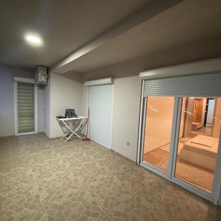 Violin 2 Bedroom Apartment Downtown Призрен Экстерьер фото